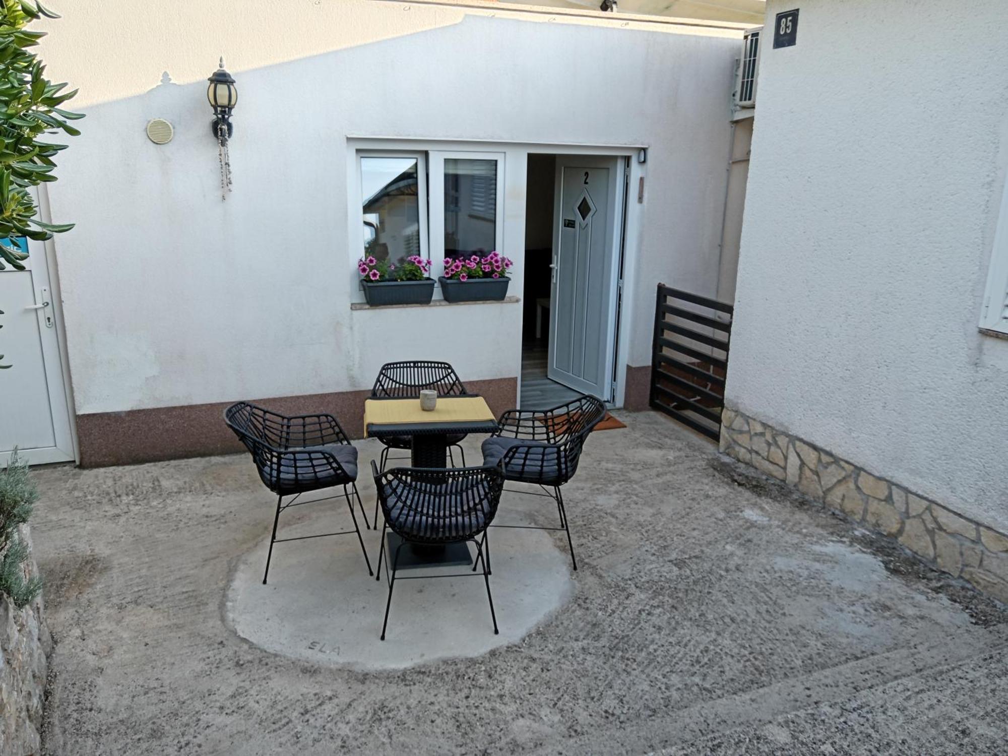 Apartments Boric Cres Exterior photo